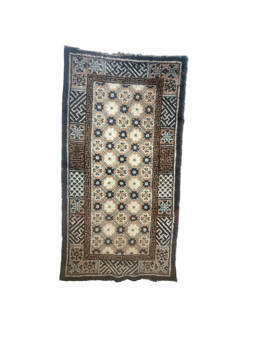 Vintage oriental rug