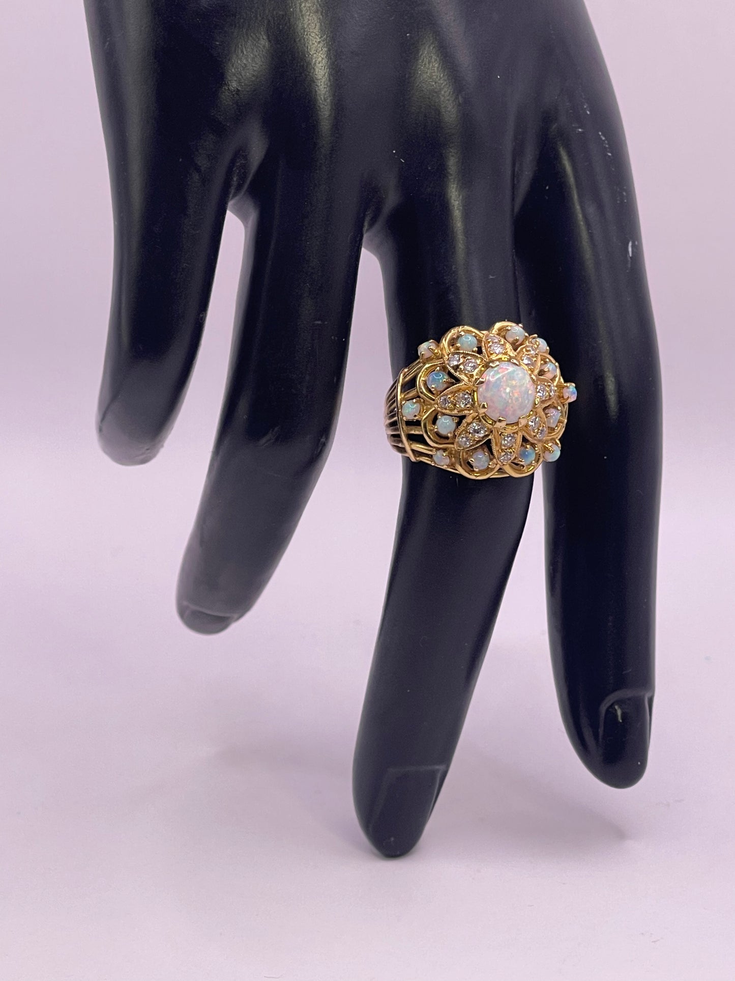 Opal, diamond and gold ring am