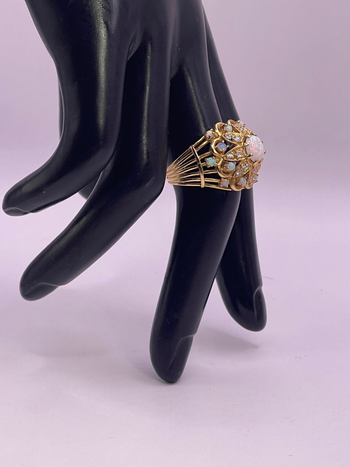 Opal, diamond and gold ring am