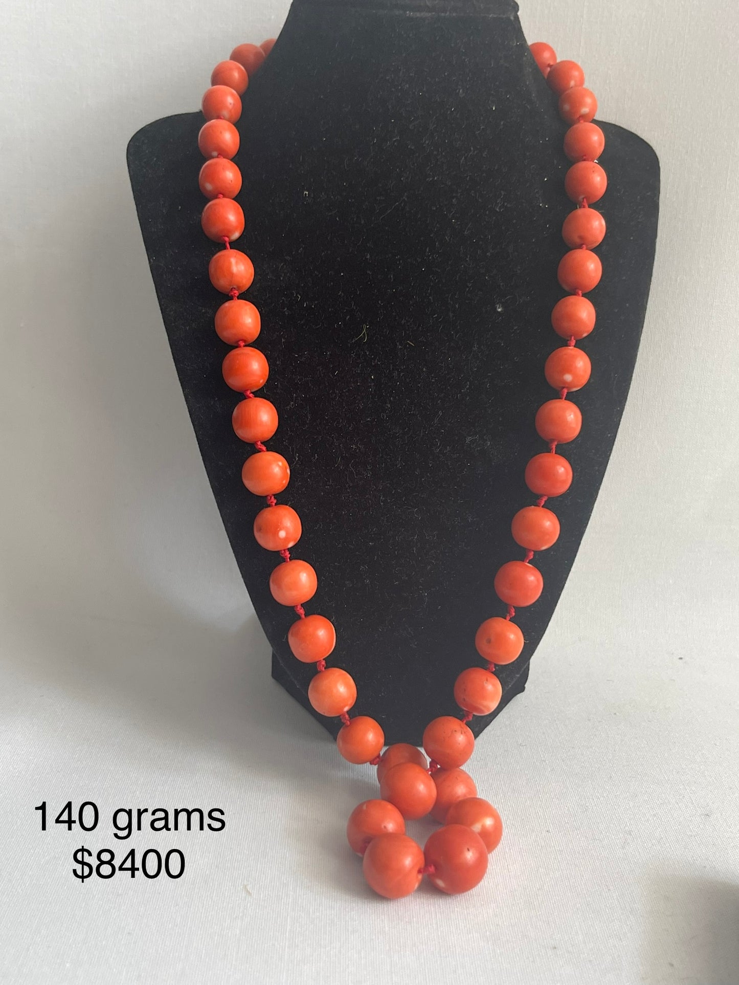 Antique coral beads necklace