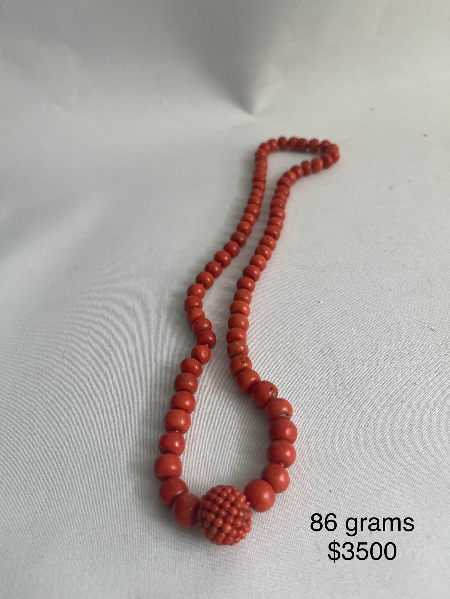 Antique coral beads necklace