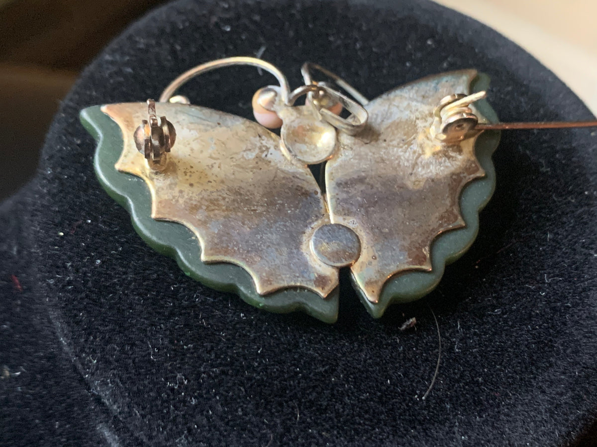 Nephrite brooch