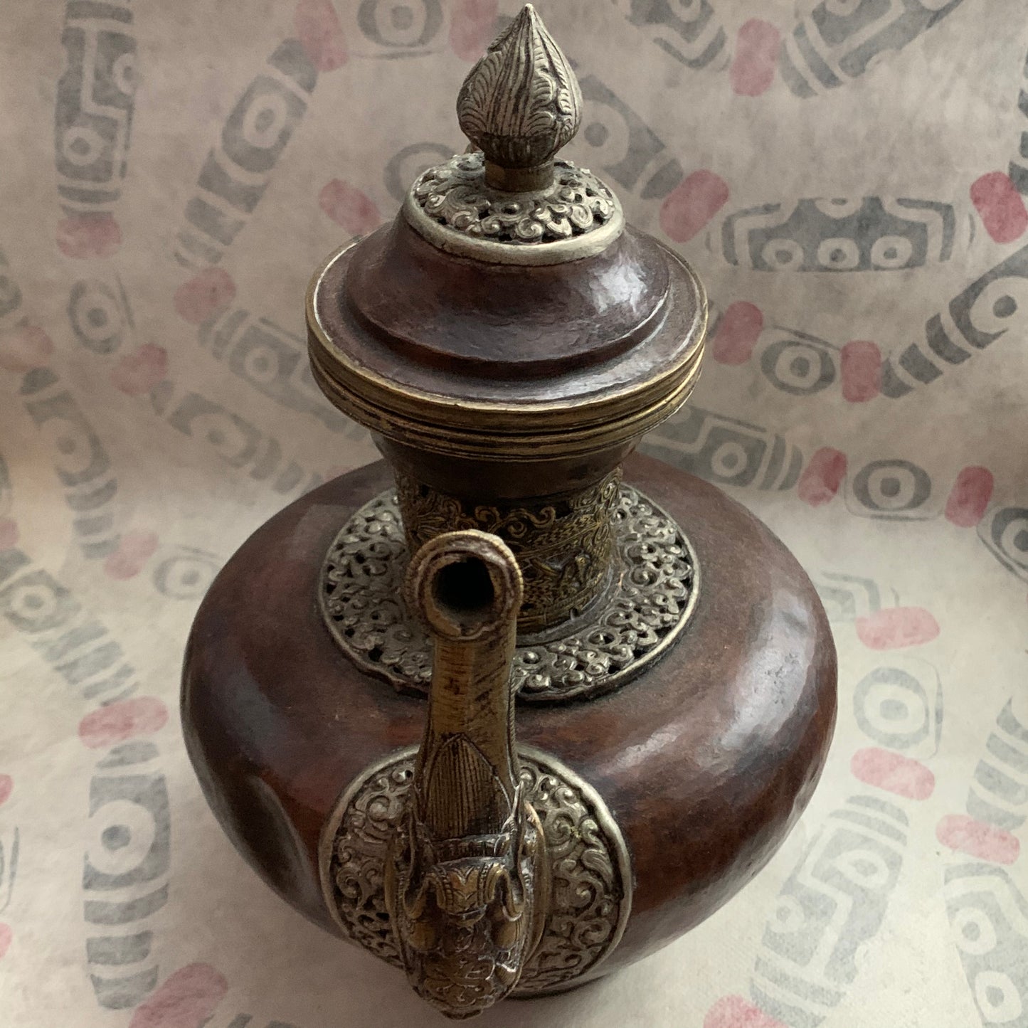 An antique Tibetan bronze teapot