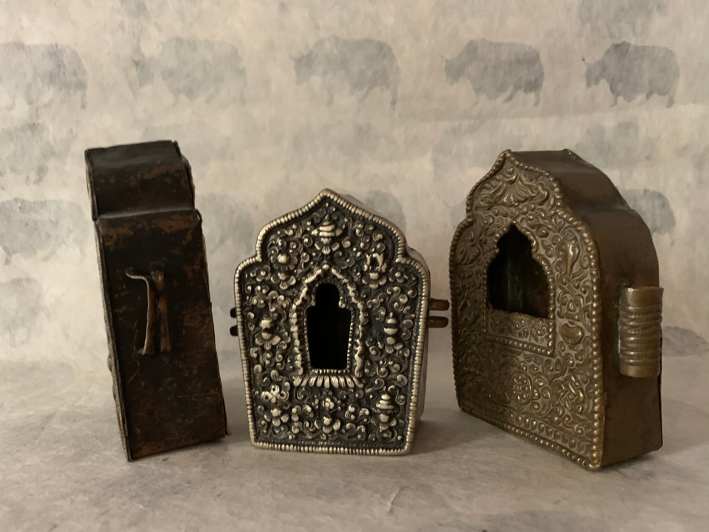 A collection of 19th C assorted metal ghaus