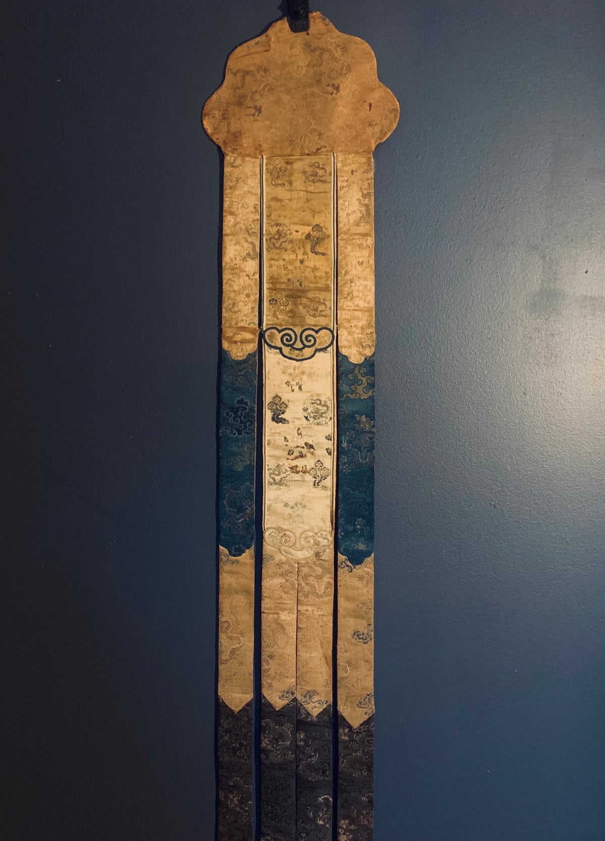 Brocade silk temple hanging