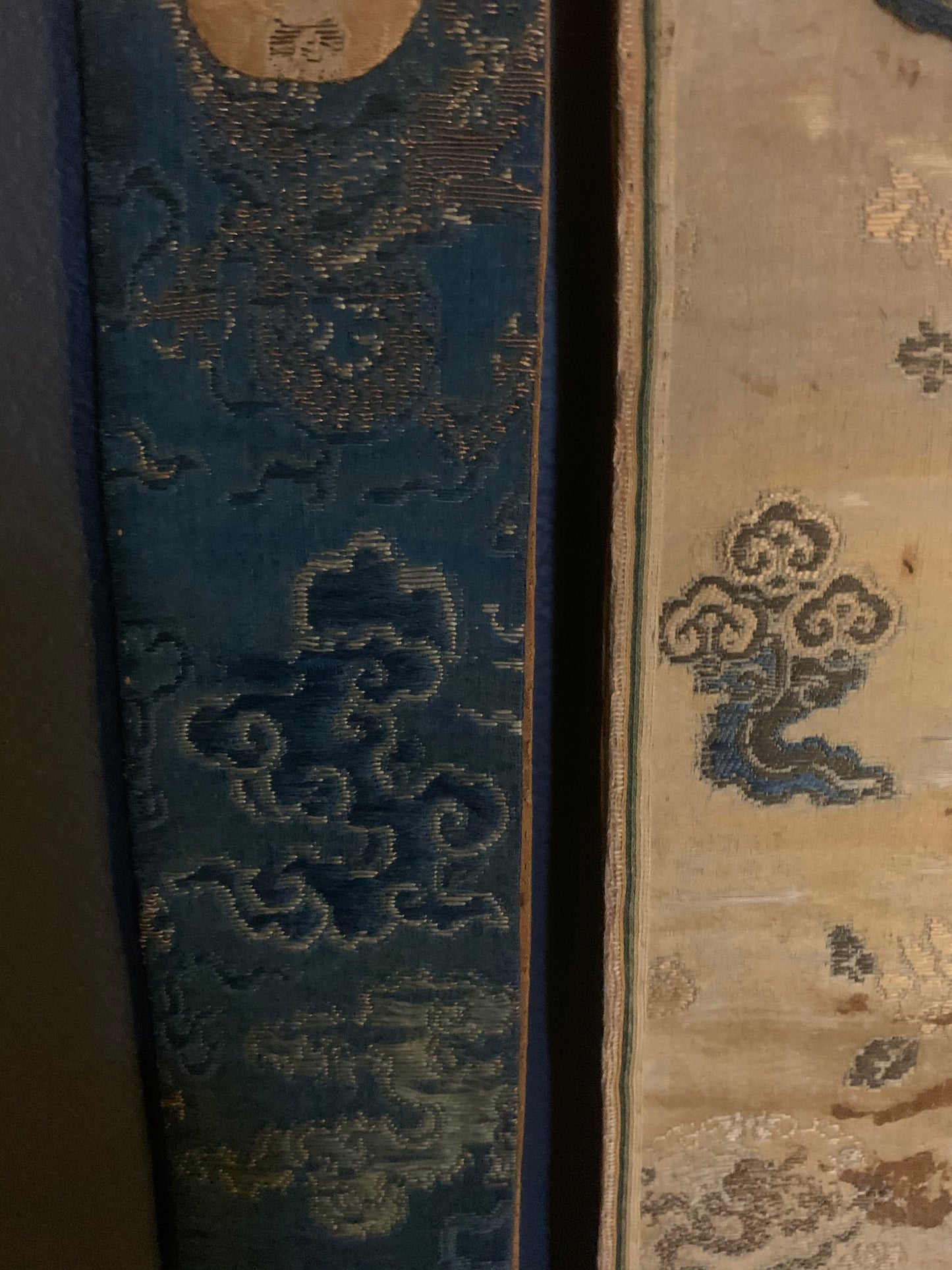 Brocade silk temple hanging