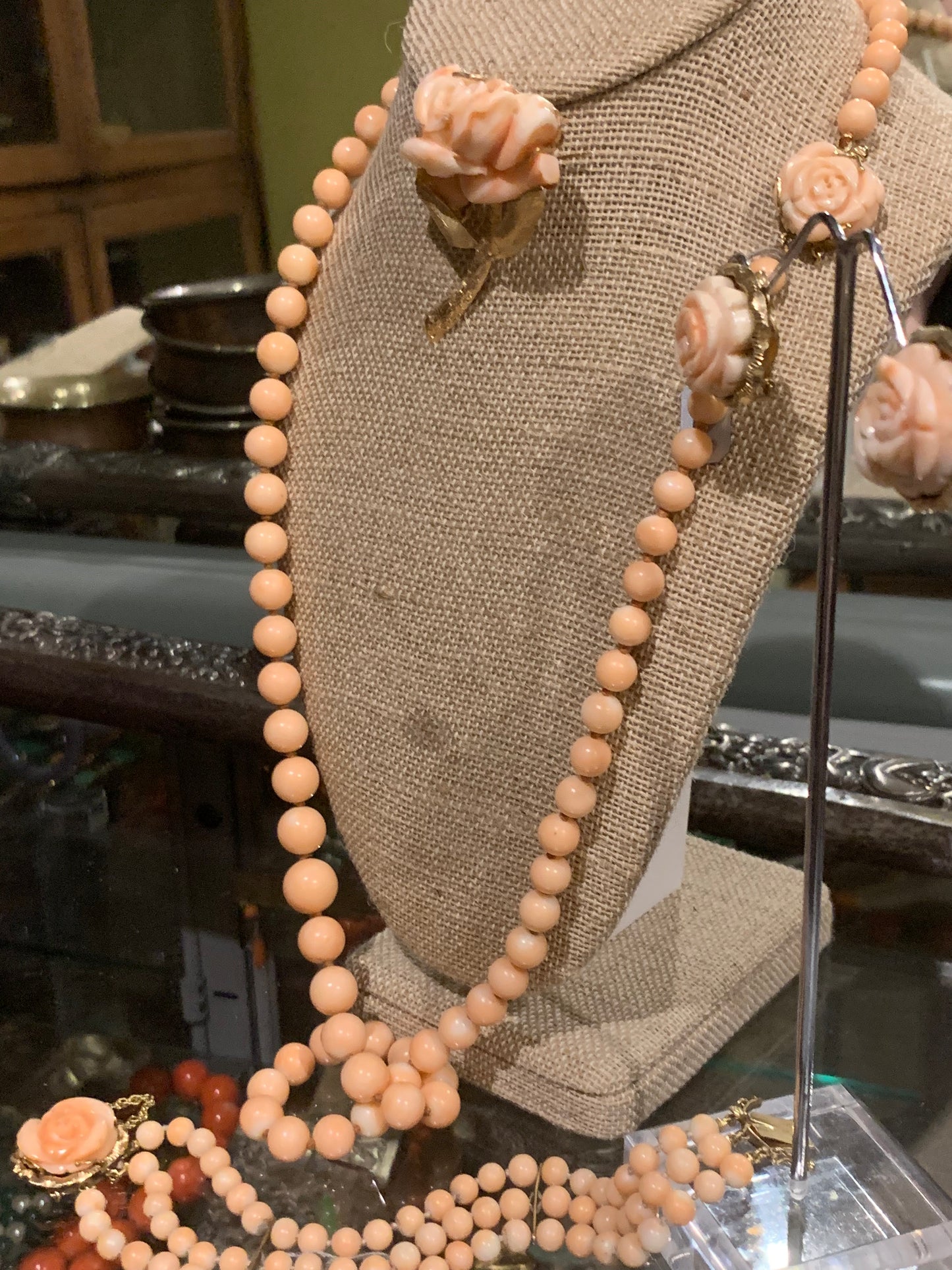 Coral set