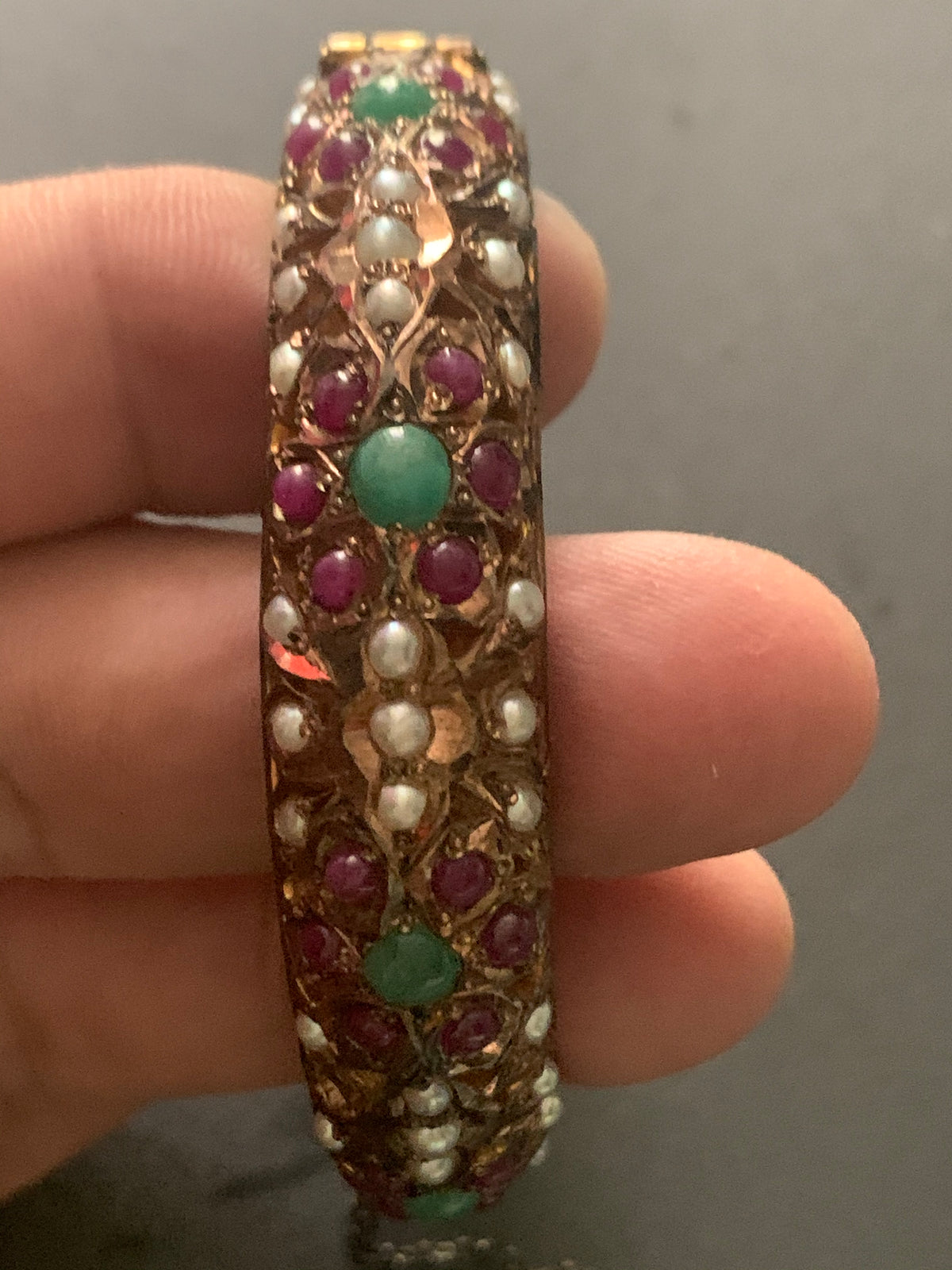 A vintage Indian gold bangle
