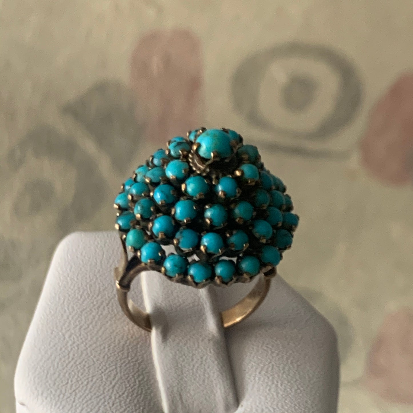 Turquoise and gold ring