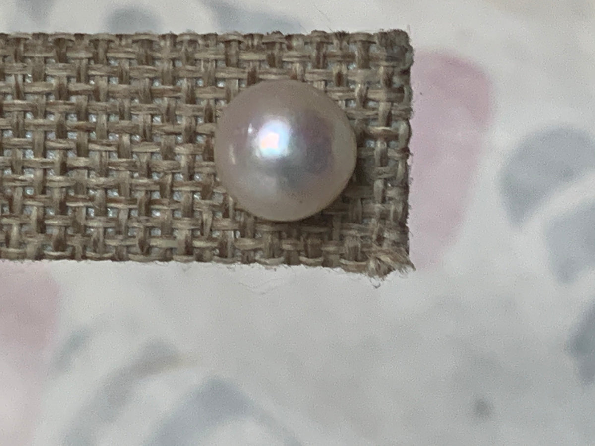 Pearl ear rings