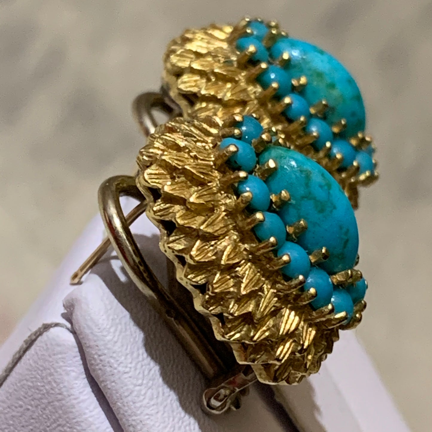 Vintage turquoise earring and ring in 18 kt setting