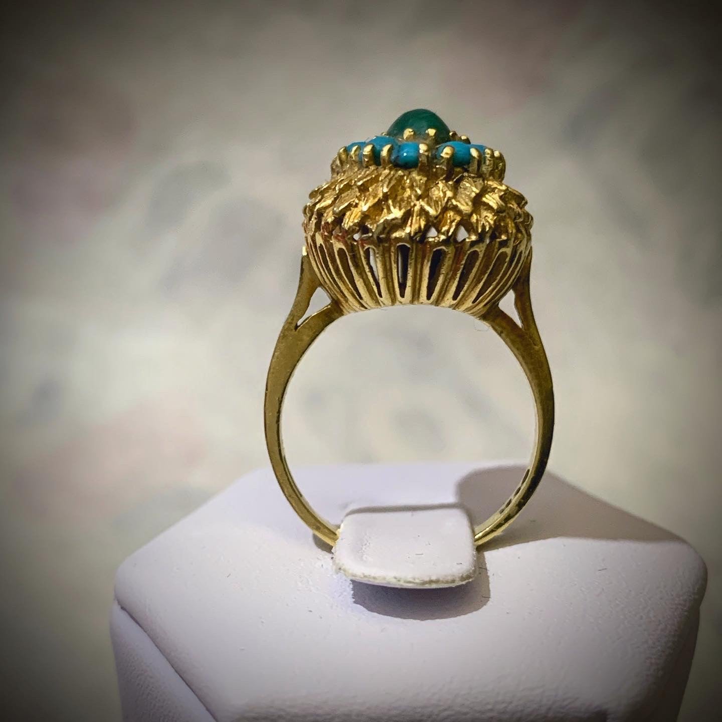 Vintage turquoise earring and ring in 18 kt setting