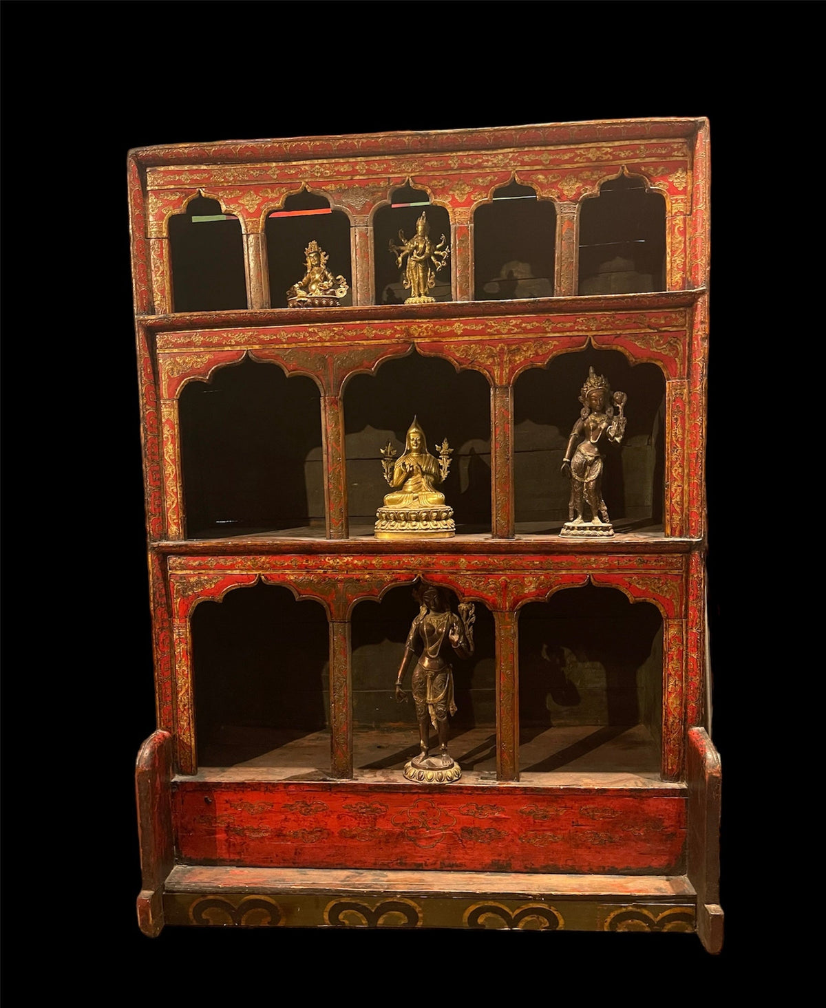 Antique and traditional Tibetan furniture