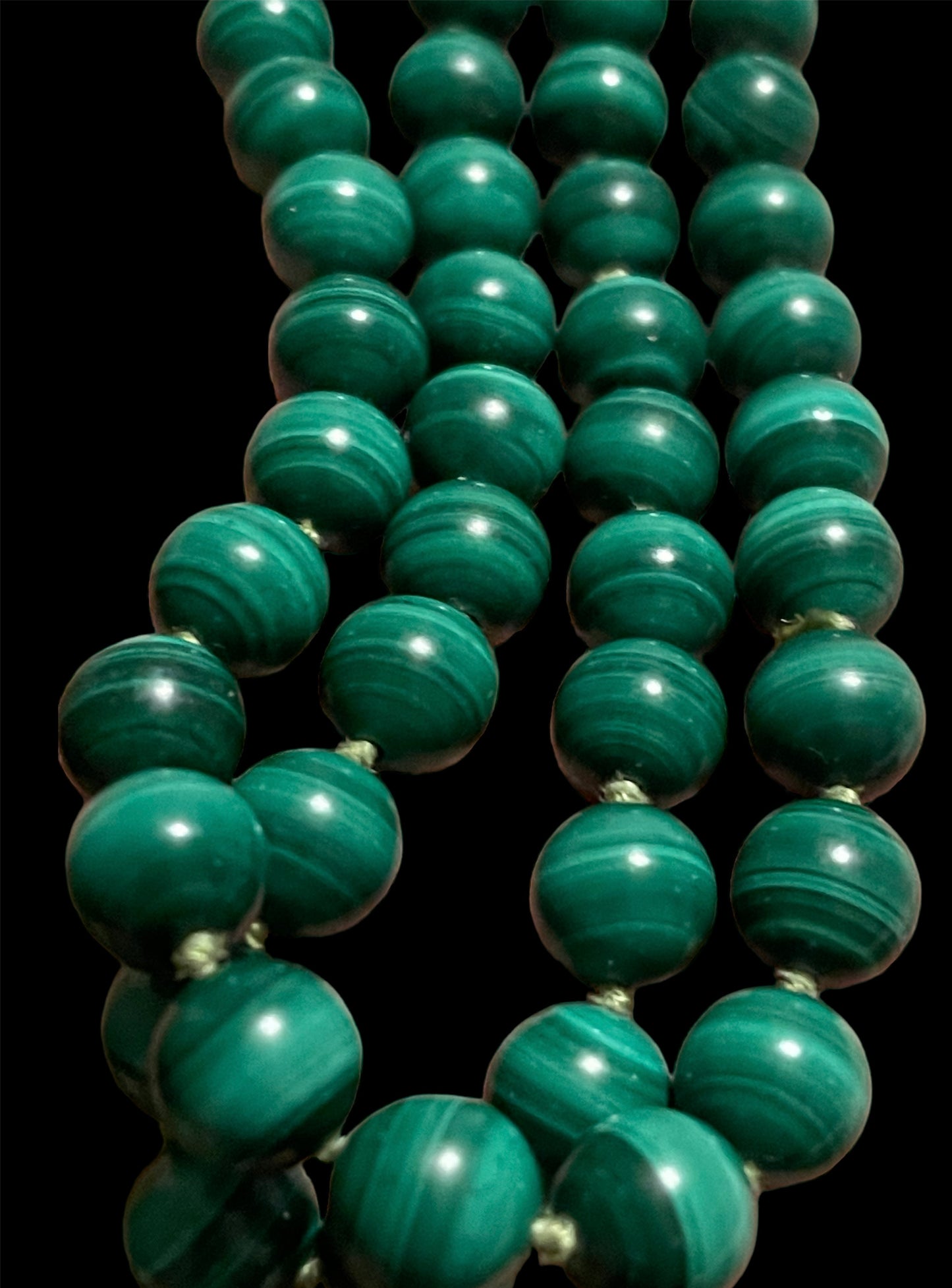 A vintage malachite necklace
