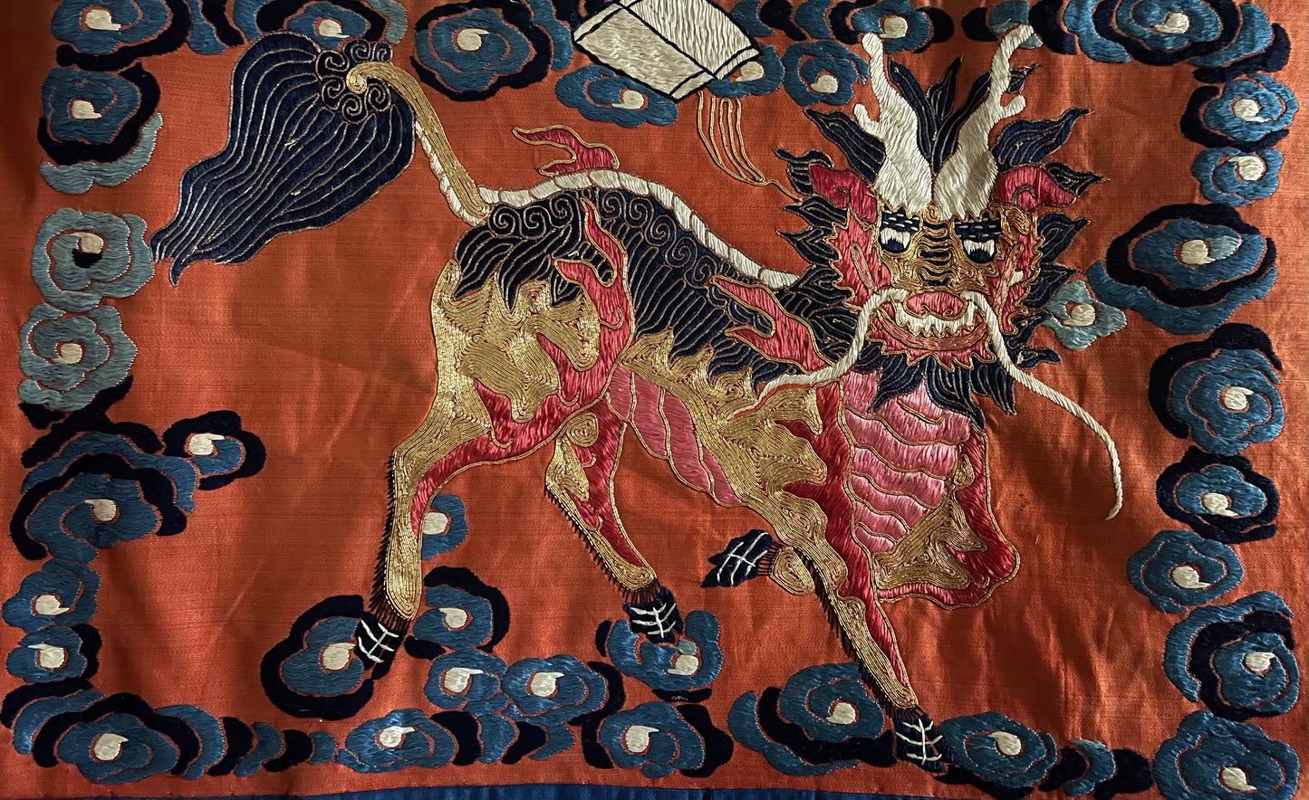 An antique Chinese wall hanging - embroidery on silk