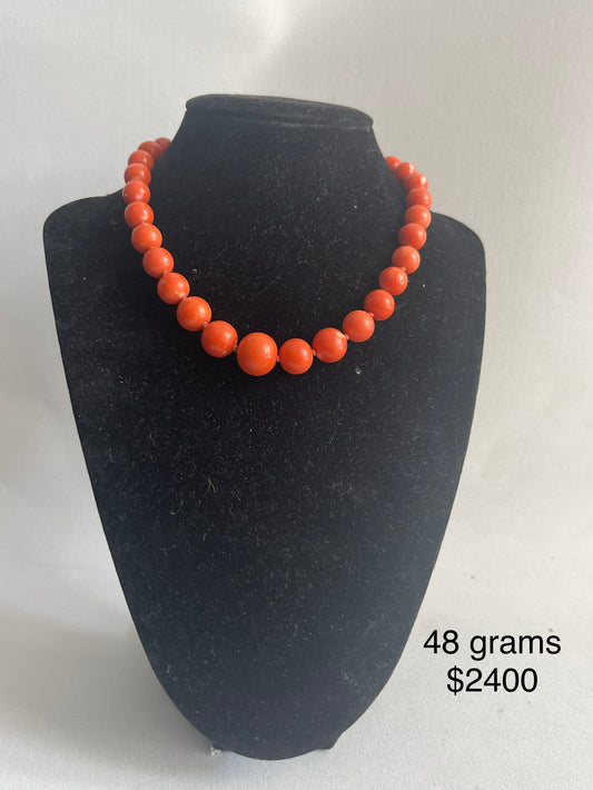 Antique coral beads necklace