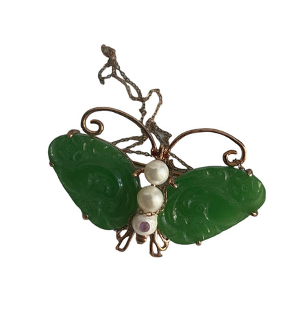 Antique Jade brooch in 14kt setting