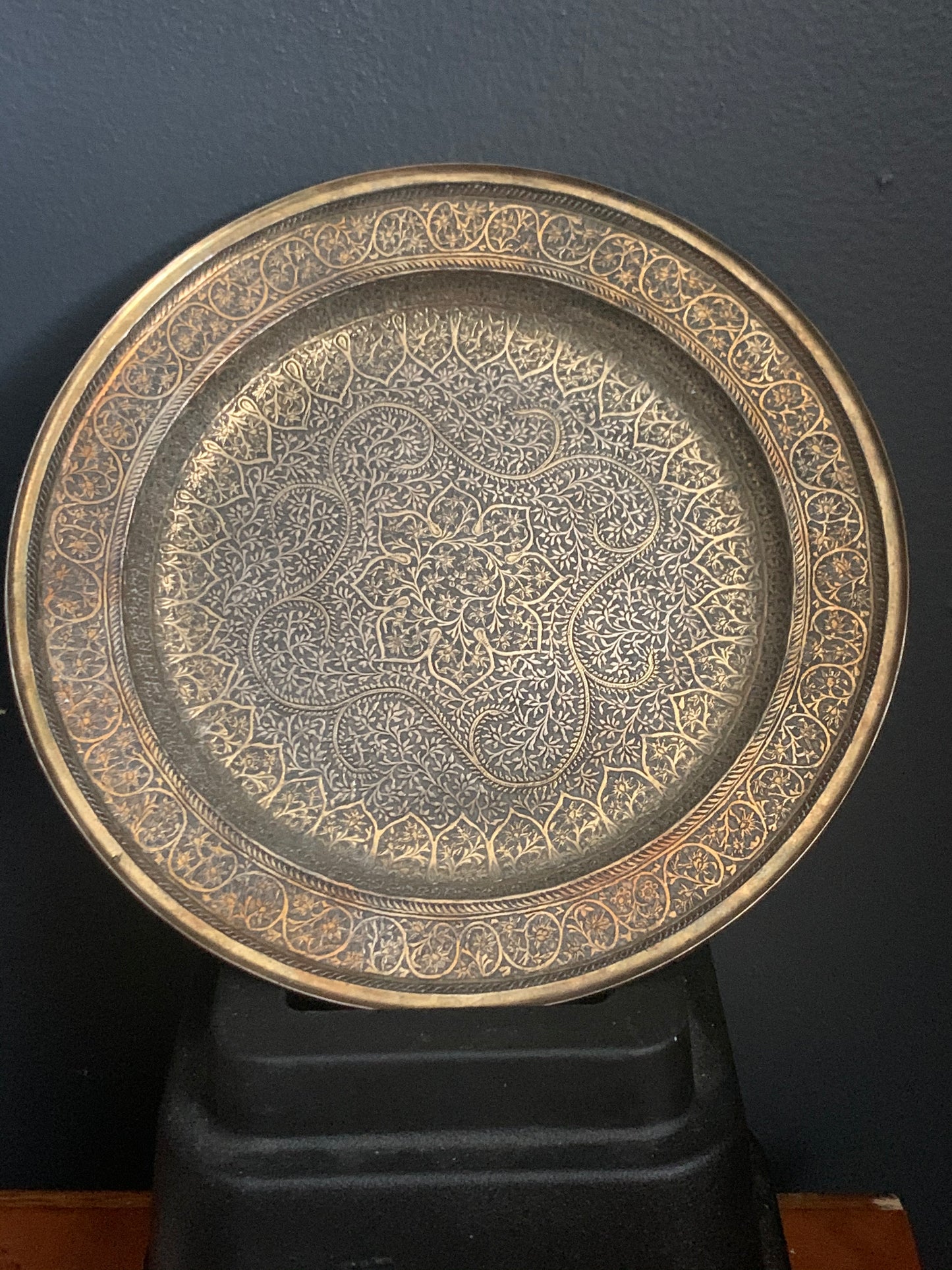 A silver plate