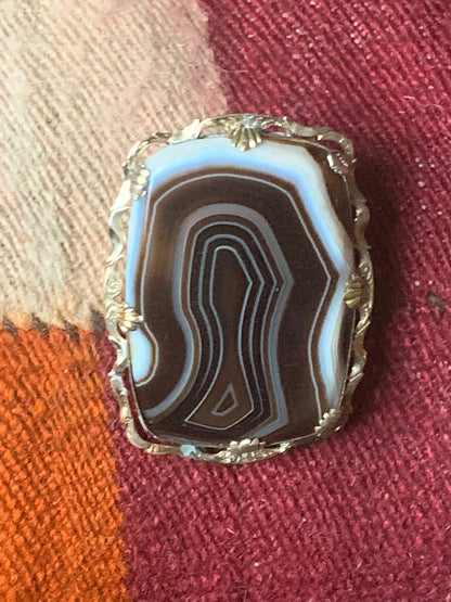 Vintage agate brooch
