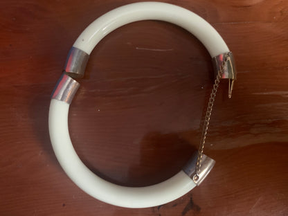 Off-white jade glass bangles