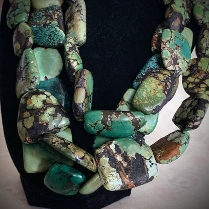 Antique Tibetan turquoise necklace