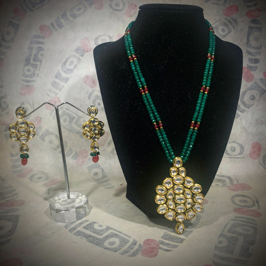 Indian jewelry set