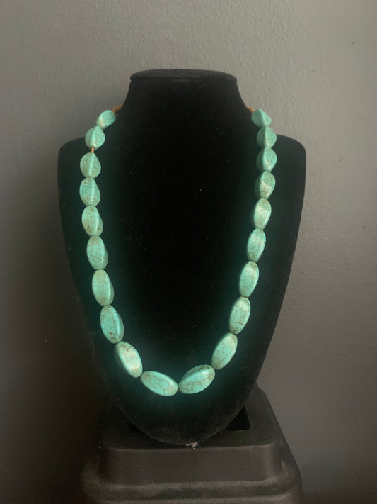 Vintage turquoise necklace