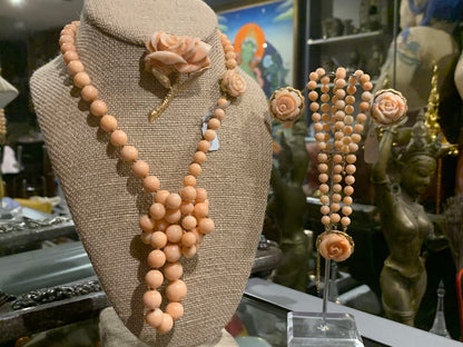 Coral set
