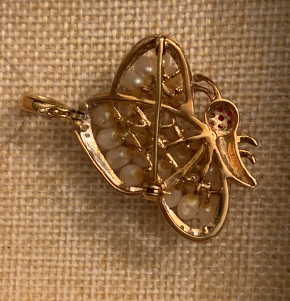 Pearl brooch
