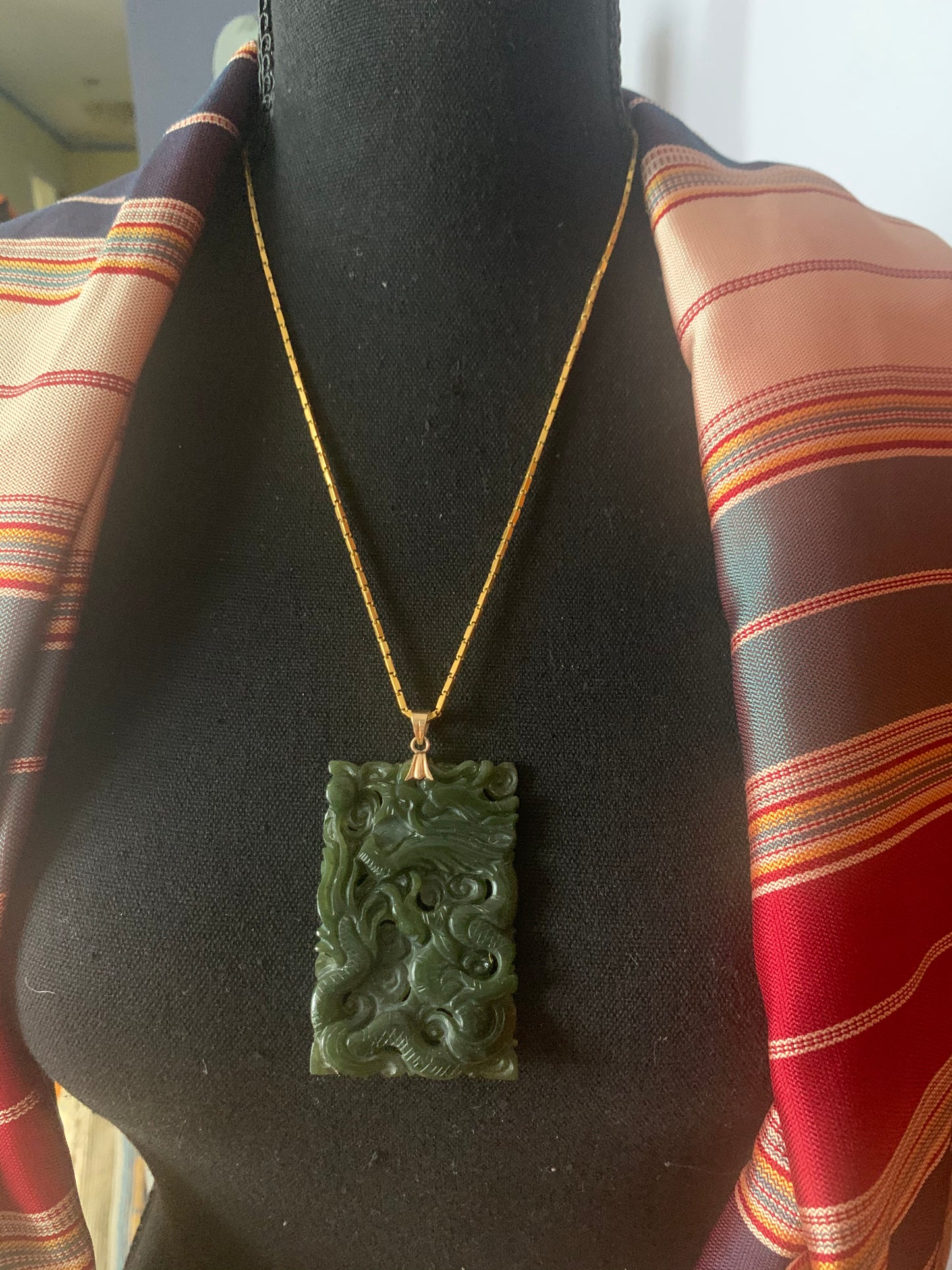 Nephrite carved dragon pendant