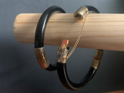 Black jade glass bangles