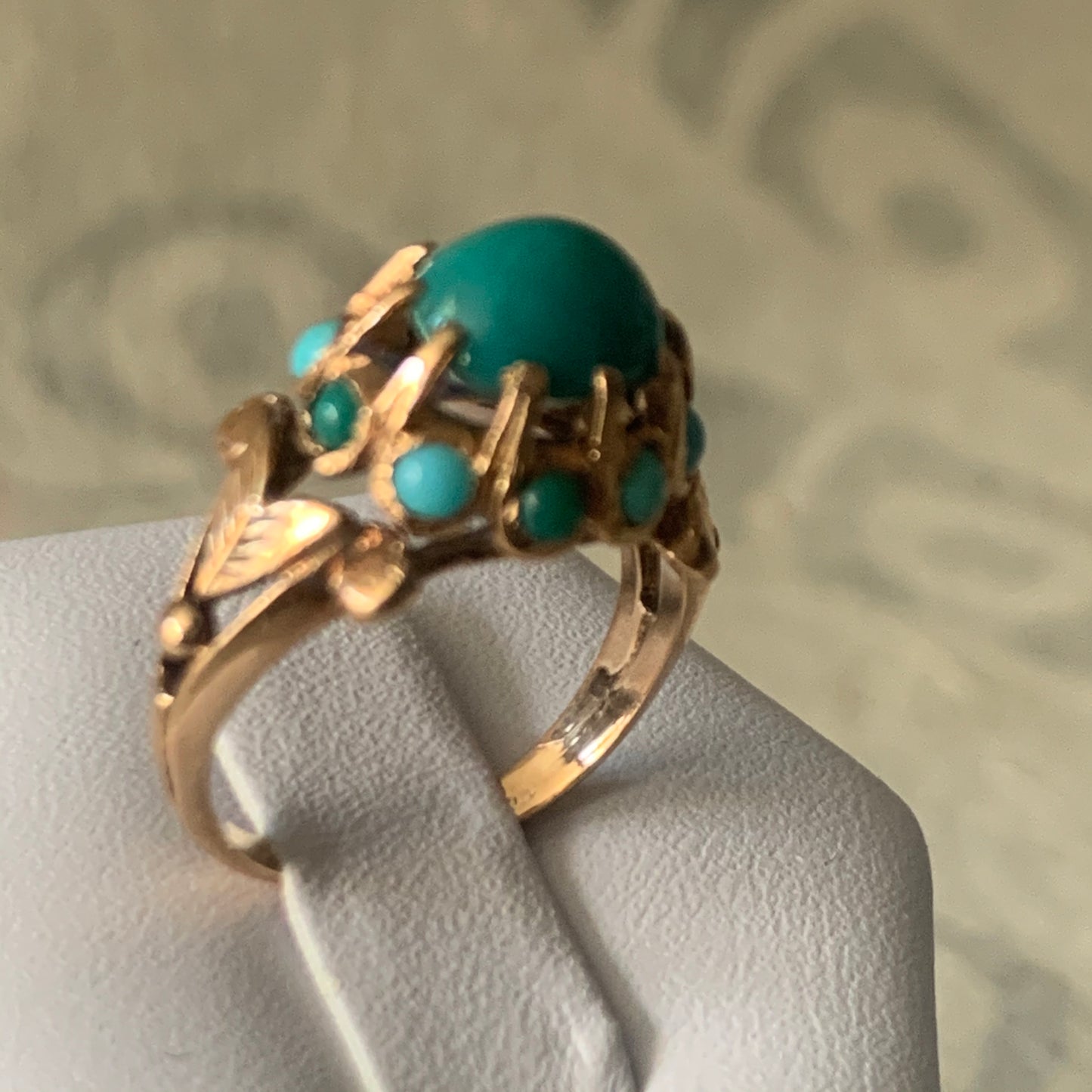 Turquoise and gold ring