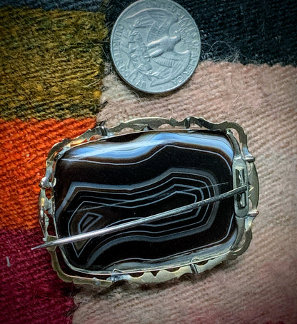 Vintage agate brooch