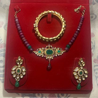 Indian jewelry set