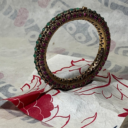 Antique gold bangle bracelet
