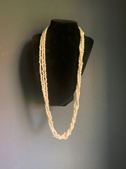 A rice pearl necklace