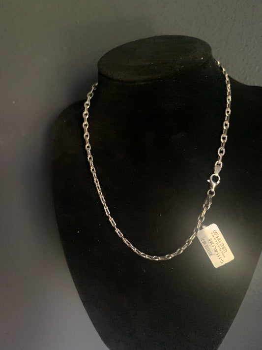 A silver chain necklace