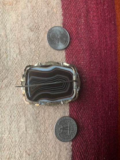 Vintage agate brooch
