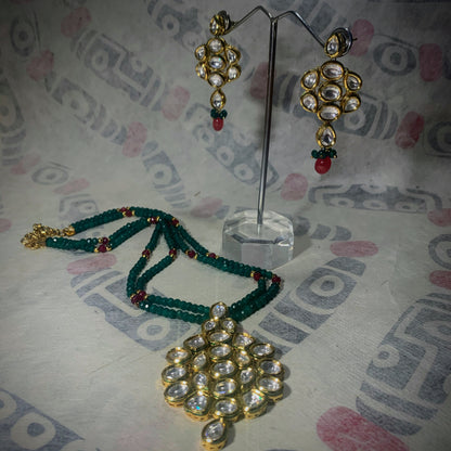 Indian jewelry set