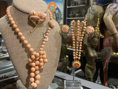 Coral set