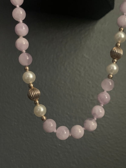A vintage lavender jade necklace