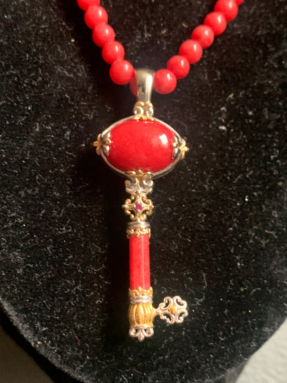 Coral necklace with coral pendant