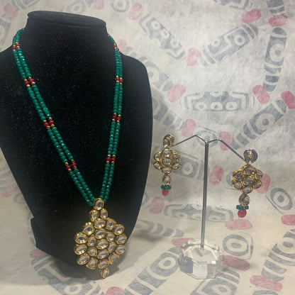 Indian jewelry set
