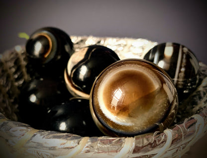 Banded agate beads