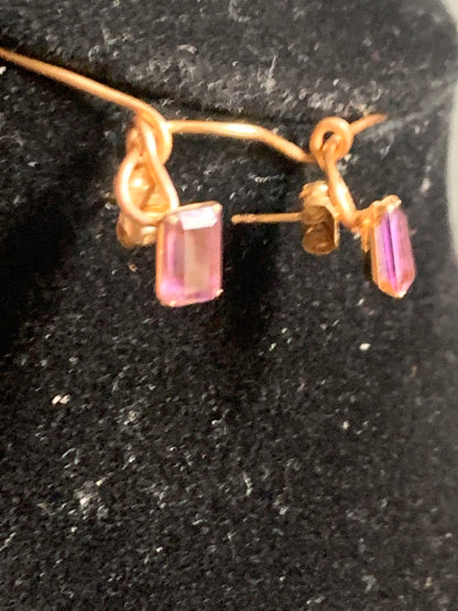 Amethyst ear stud