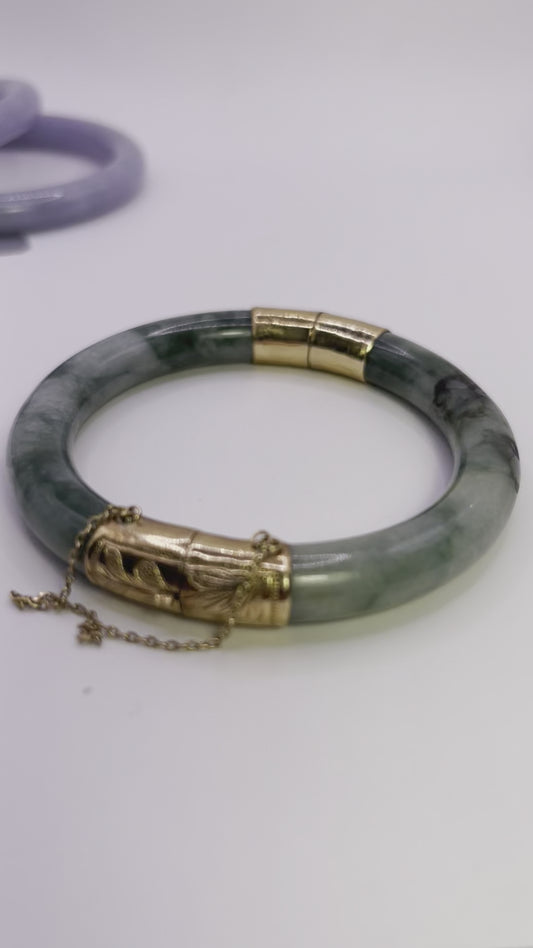 Jade bangle