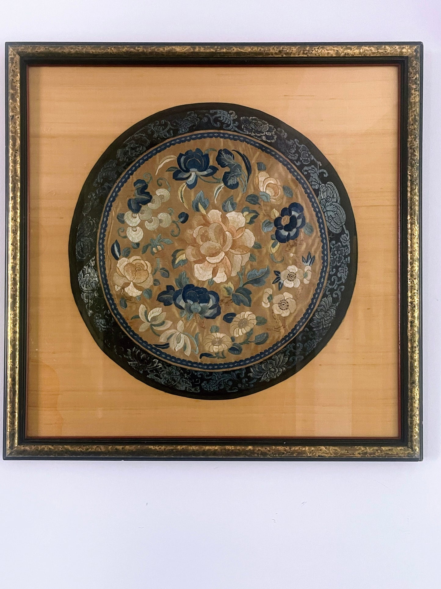 A framed embroidered 19th Century rank badge