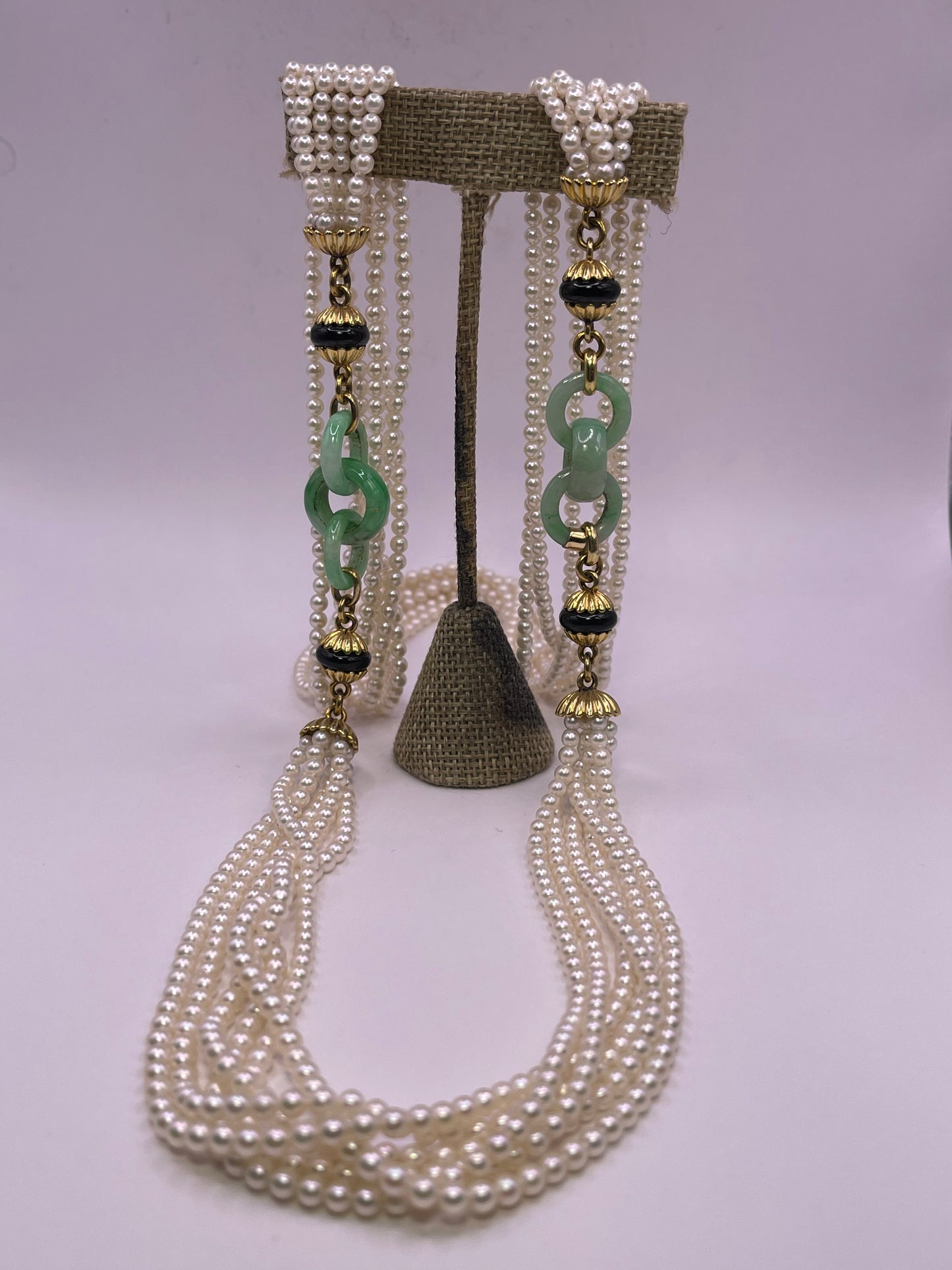 Jade and pearl necklace