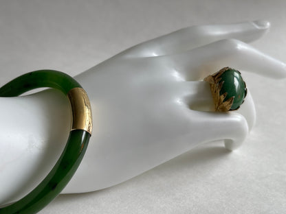 A vintage jade nephrite bangle