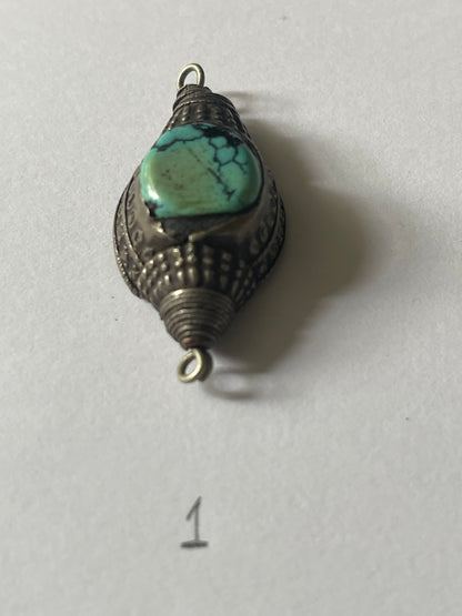 Antique Tibetan Turquoise hair beads